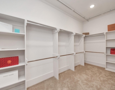 1041 Glen Avenue - Photo Thumbnail 18