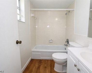 2828 Jackson Street - Photo Thumbnail 15
