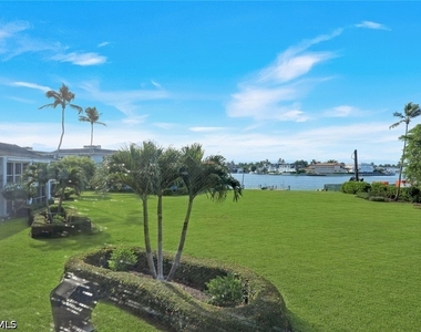 3400 Gulf Shore Boulevard N - Photo Thumbnail 1