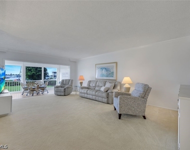 3400 Gulf Shore Boulevard N - Photo Thumbnail 5