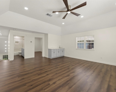 15006 Sapling Oak Court - Photo Thumbnail 9