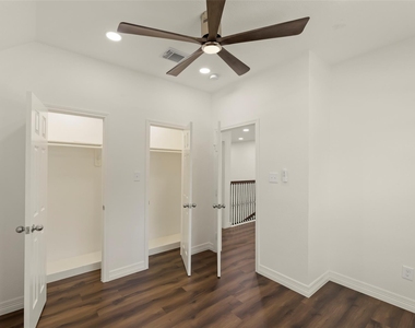 15006 Sapling Oak Court - Photo Thumbnail 11