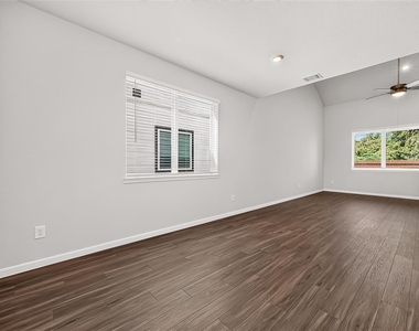 15610 Coneflower Hills Drive - Photo Thumbnail 13