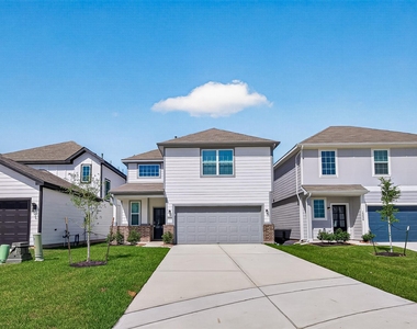15610 Coneflower Hills Drive - Photo Thumbnail 2