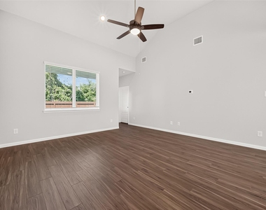 15610 Coneflower Hills Drive - Photo Thumbnail 15