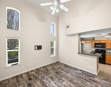 1651 Grable Cove Lane - Photo Thumbnail 10