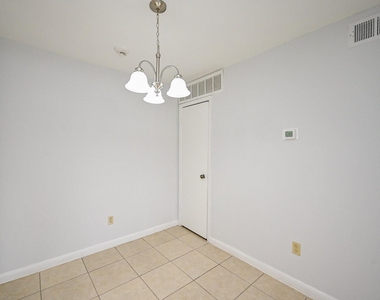 8427 Hearth Drive Drive - Photo Thumbnail 19