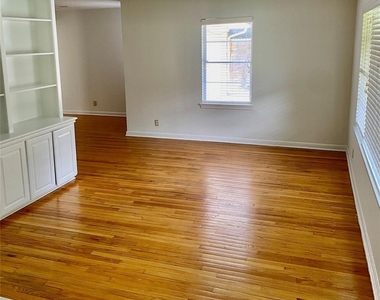 8318 Greenbush Street - Photo Thumbnail 1