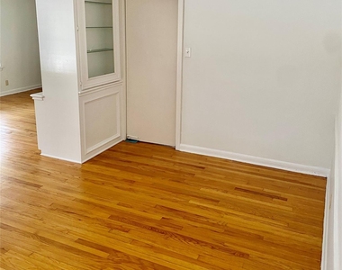 8318 Greenbush Street - Photo Thumbnail 2