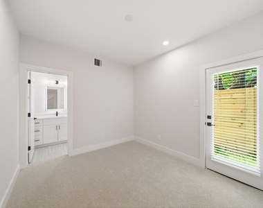 1404 Cedar Post Lane - Photo Thumbnail 5