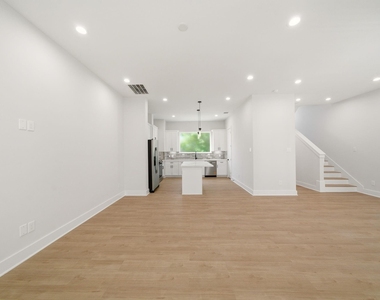 1404 Cedar Post Lane - Photo Thumbnail 12