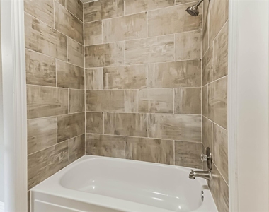 3911 Cherry Forest Drive - Photo Thumbnail 22