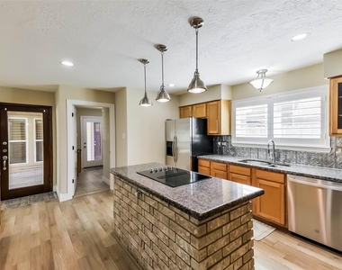 3911 Cherry Forest Drive - Photo Thumbnail 12