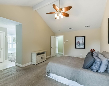 3911 Cherry Forest Drive - Photo Thumbnail 27