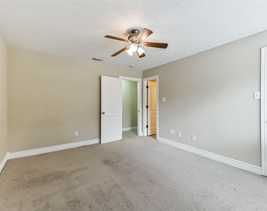 3911 Cherry Forest Drive - Photo Thumbnail 25