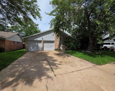 1115 Rock Canyon Drive - Photo Thumbnail 1