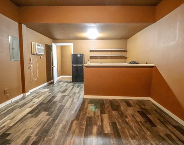 2237 North Unit 3 Street - Photo Thumbnail 1