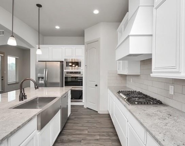 22368 Misty Woods Lane - Photo Thumbnail 4