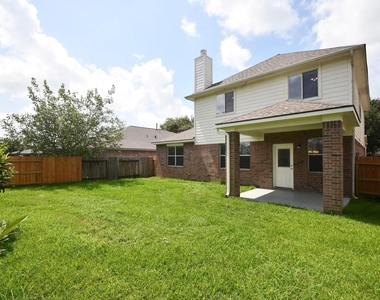13111 Rippling Creek Lane - Photo Thumbnail 21
