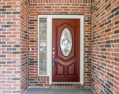 13111 Rippling Creek Lane - Photo Thumbnail 24