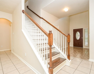 13111 Rippling Creek Lane - Photo Thumbnail 27
