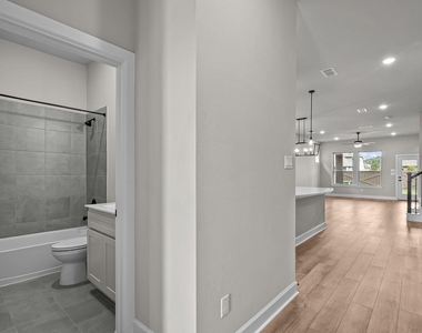 210 Ginger Street - Photo Thumbnail 6
