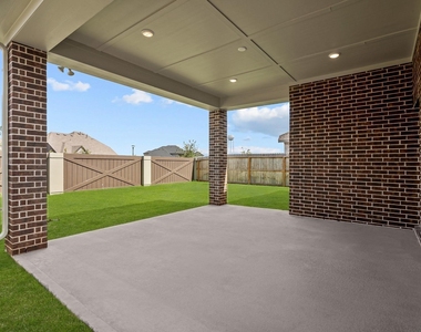 210 Ginger Street - Photo Thumbnail 38