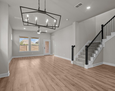 210 Ginger Street - Photo Thumbnail 18