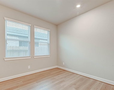21543 Eads Creek Drive - Photo Thumbnail 29