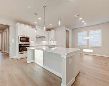 21543 Eads Creek Drive - Photo Thumbnail 7