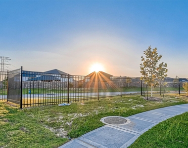 21543 Eads Creek Drive - Photo Thumbnail 38