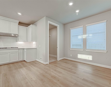 21543 Eads Creek Drive - Photo Thumbnail 13