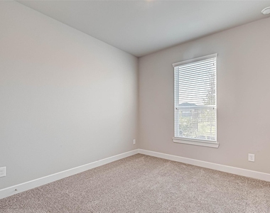 21543 Eads Creek Drive - Photo Thumbnail 23