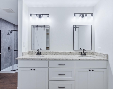 32242 Sky Lakes Drive - Photo Thumbnail 16