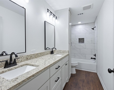 32242 Sky Lakes Drive - Photo Thumbnail 20
