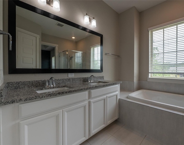 963 Lilly Flower Lane - Photo Thumbnail 22