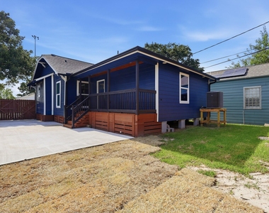 105 Opal Court - Photo Thumbnail 16