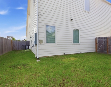 5264 Texas Street - Photo Thumbnail 17