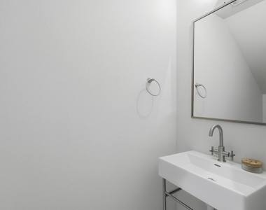 5264 Texas Street - Photo Thumbnail 4