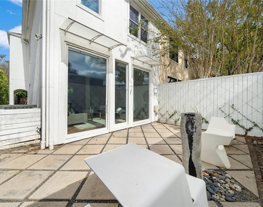 2437 North Boulevard - Photo Thumbnail 14