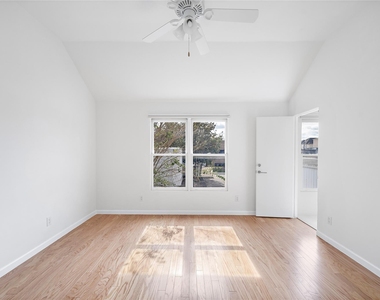 2437 North Boulevard - Photo Thumbnail 25