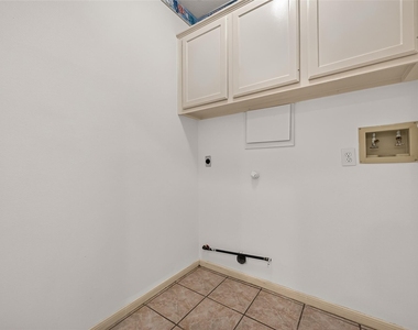 3215 Quiet Lake Drive - Photo Thumbnail 19
