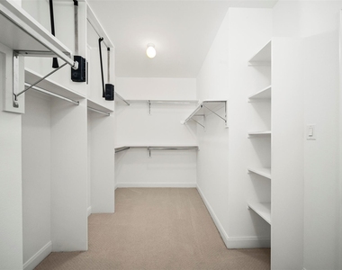 22 Hermann Park Court - Photo Thumbnail 18