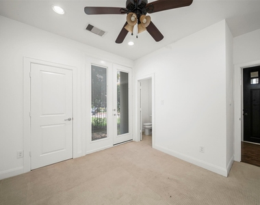 22 Hermann Park Court - Photo Thumbnail 9