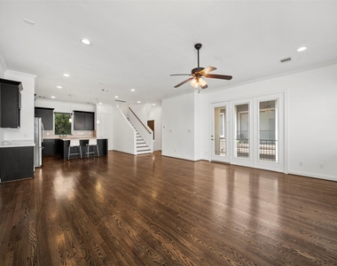 22 Hermann Park Court - Photo Thumbnail 3