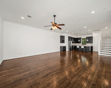 22 Hermann Park Court - Photo Thumbnail 4