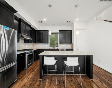 22 Hermann Park Court - Photo Thumbnail 2