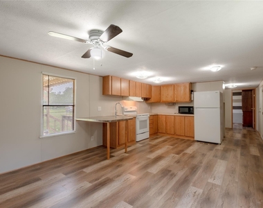37 Riverside Lane - Photo Thumbnail 5