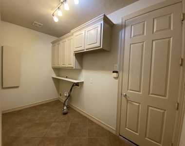 8311 Cabrillo Landing Court - Photo Thumbnail 20
