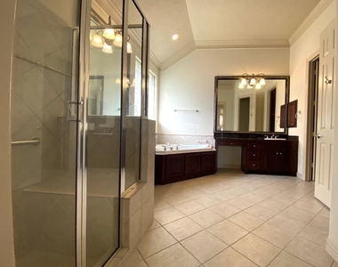 8311 Cabrillo Landing Court - Photo Thumbnail 14